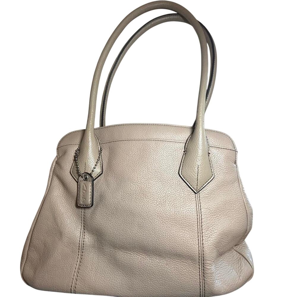Clarks‎ cream leather bag